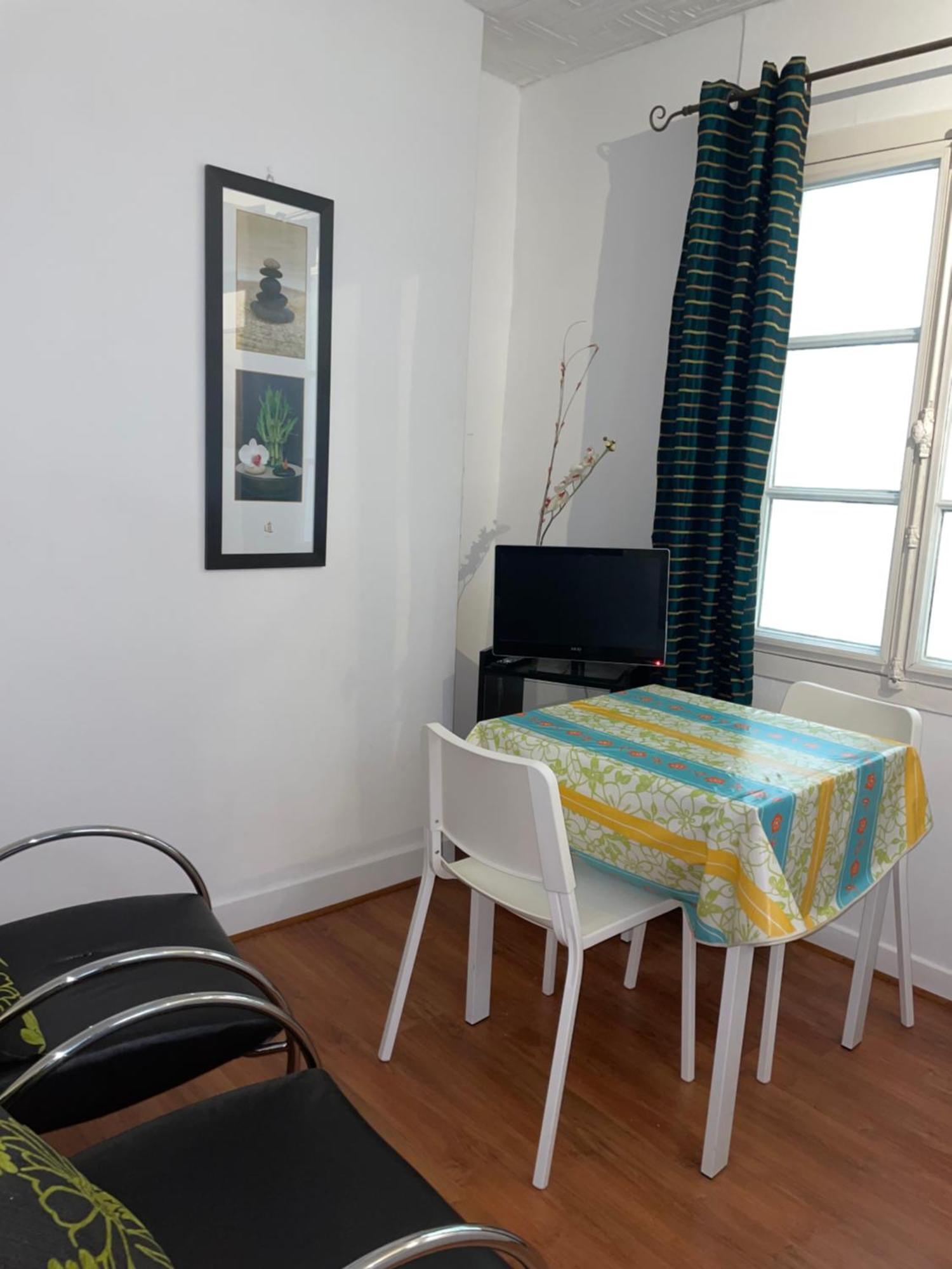 Studio N•4 En Plein Coeur De La Ville Thermal Bagnères-de-Bigorre Kültér fotó